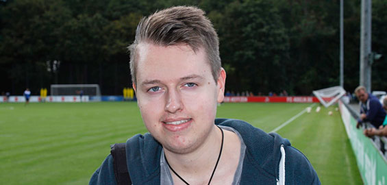 Maik Schmitz aus Köln, seit seiner Geburt FC-Fan und seit sechs Jahren auch ...