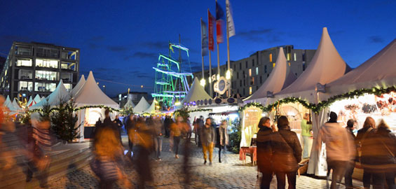 Hafen-Weihnachtsmarkt am Schokoladenmuseum  koeln.de