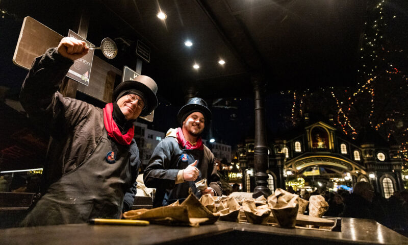 Auf dem Weihnachtsmarkt in der Altstadt