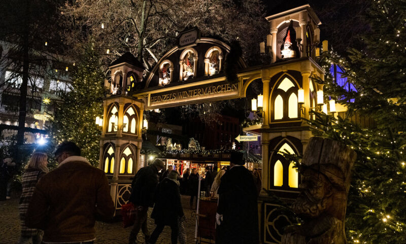 Auf dem Weihnachtsmarkt in der Altstadt