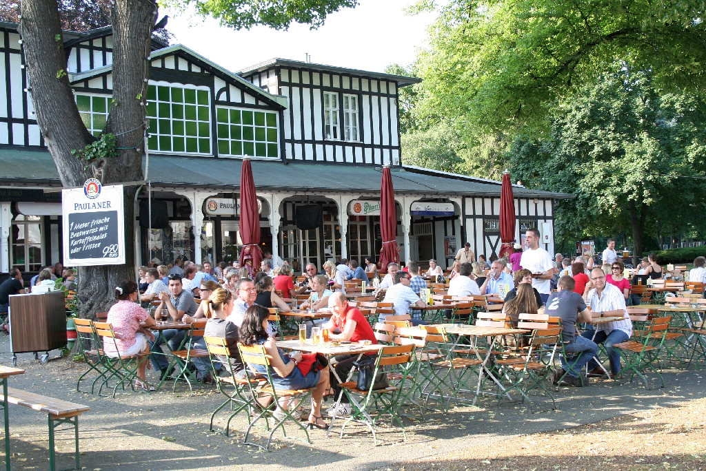 Biergarten an der Rennbahn