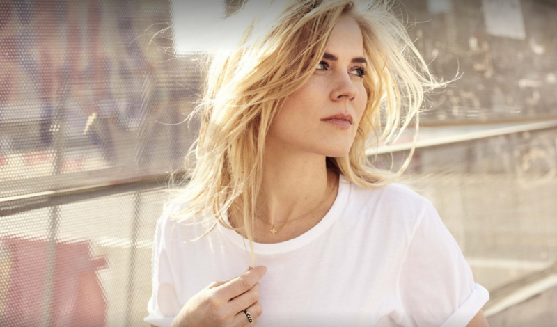 Ilse DeLange