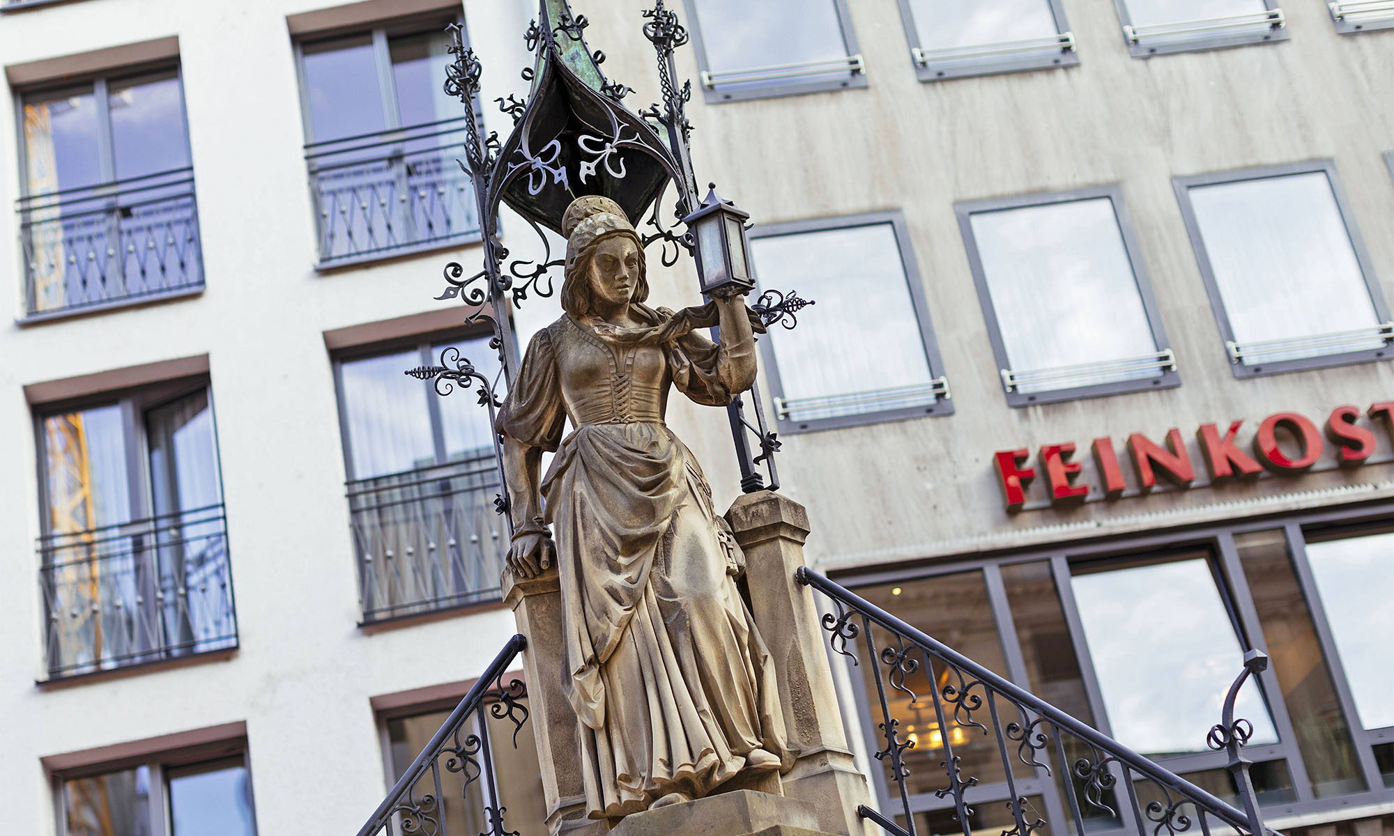 Der Heinzelmännchenbrunnen in der Kölner Altstadt