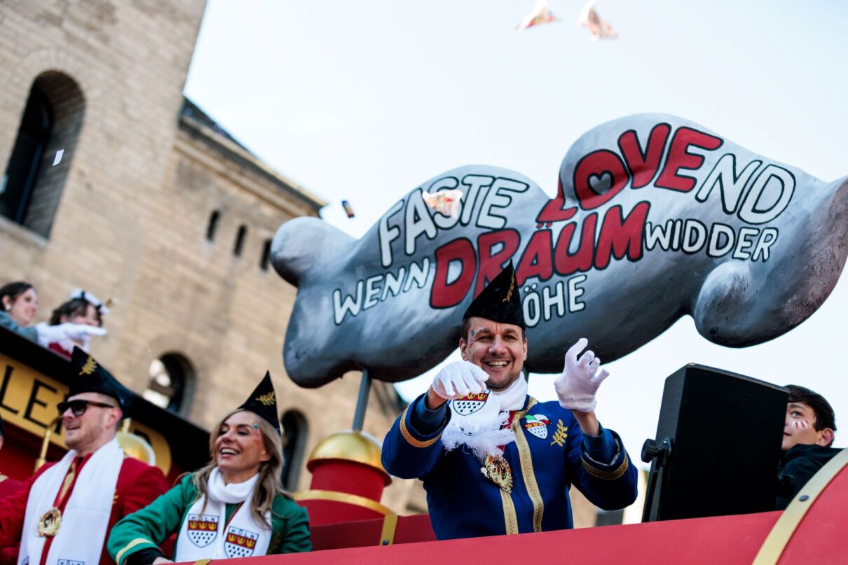 Eindrücke vom Kölner Rosenmontagszug